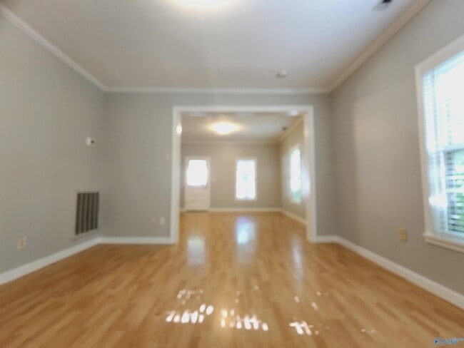 Photo - 1618 Beirne Ave NE