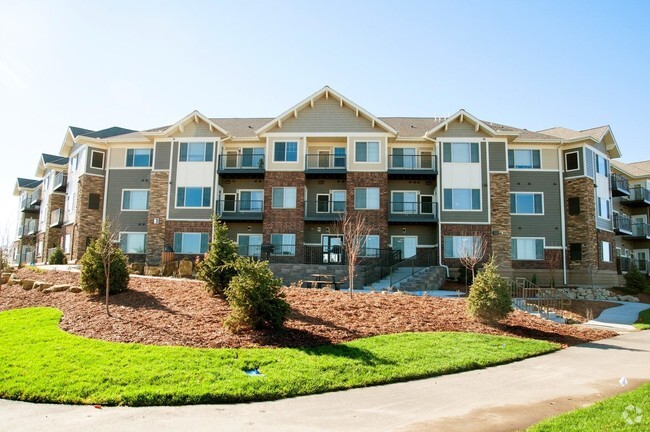 Building Photo - Pike Lake Marsh Rental