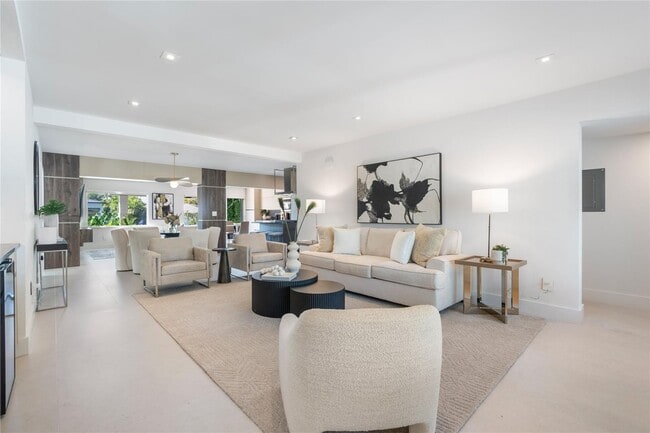 Photo - 7810 Hawthorne Ave