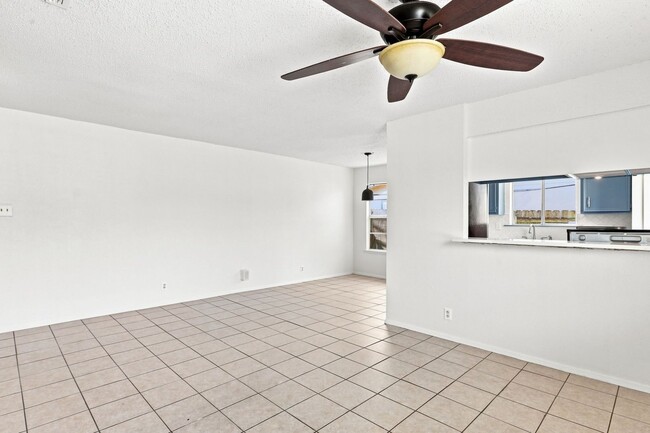 Photo - 5700 Cherry Park Unit A