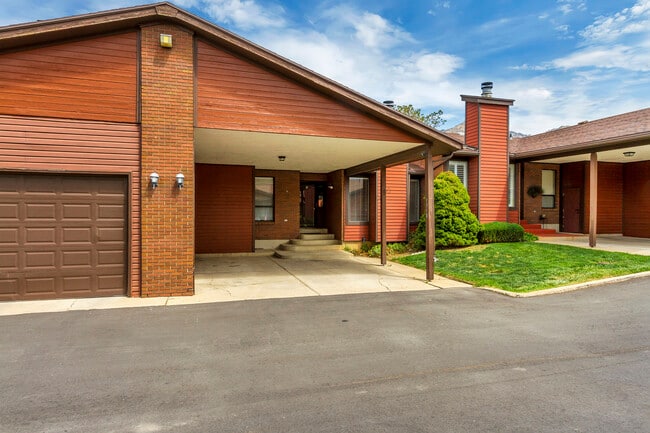 Photo - 1310 E 1990 S