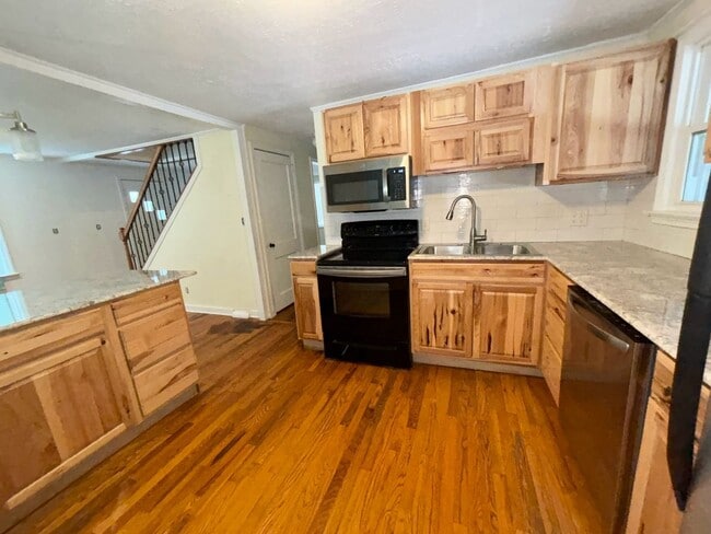 Photo - 110 Victory Dr