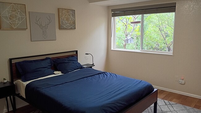 Building Photo - 17863 E Maplewood Cir Unit Private Move-In Ready Comforts!