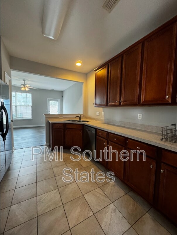 Photo - 118 Xander Dr