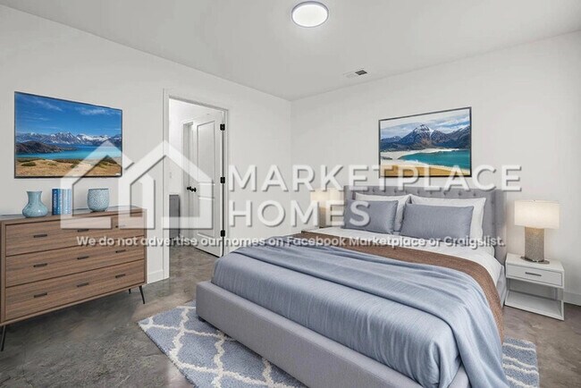 Photo - 1373 Cooper St