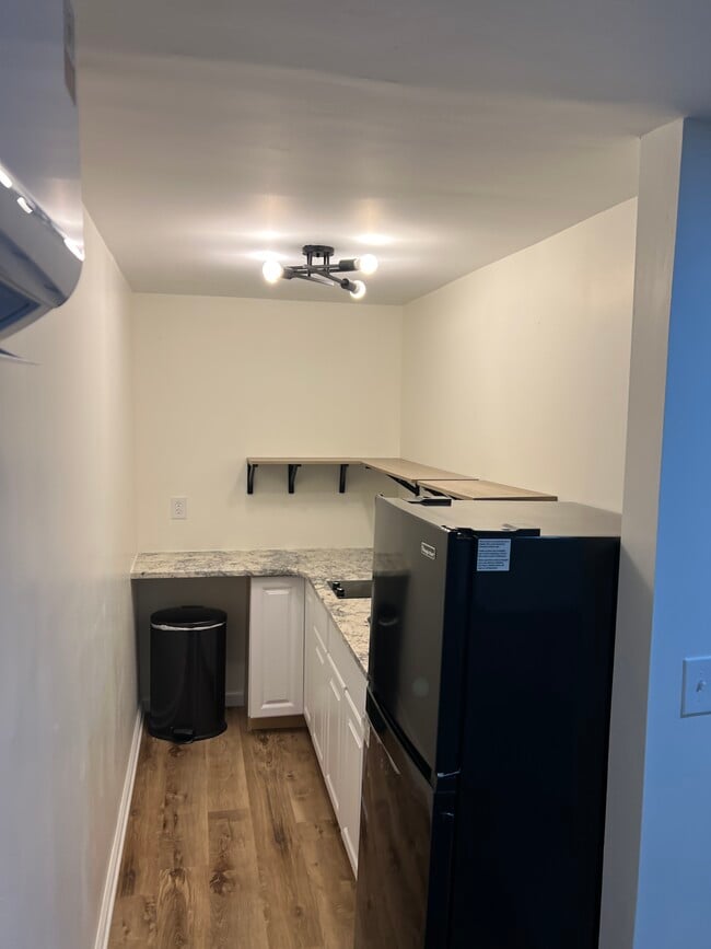 Photo - 2210 Shamrock Dr Apartments