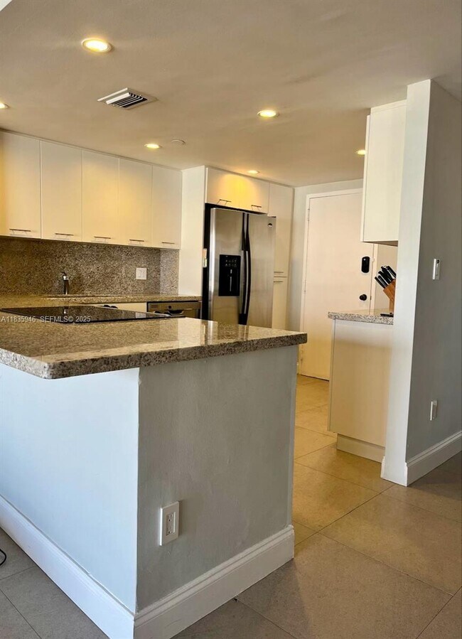 Photo - 11113 Biscayne Blvd Unit 1956