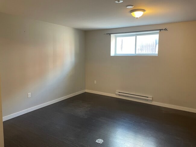 Photo - STUDIO APARTMENT FOR RENT IN OSHAWA Unit 104
