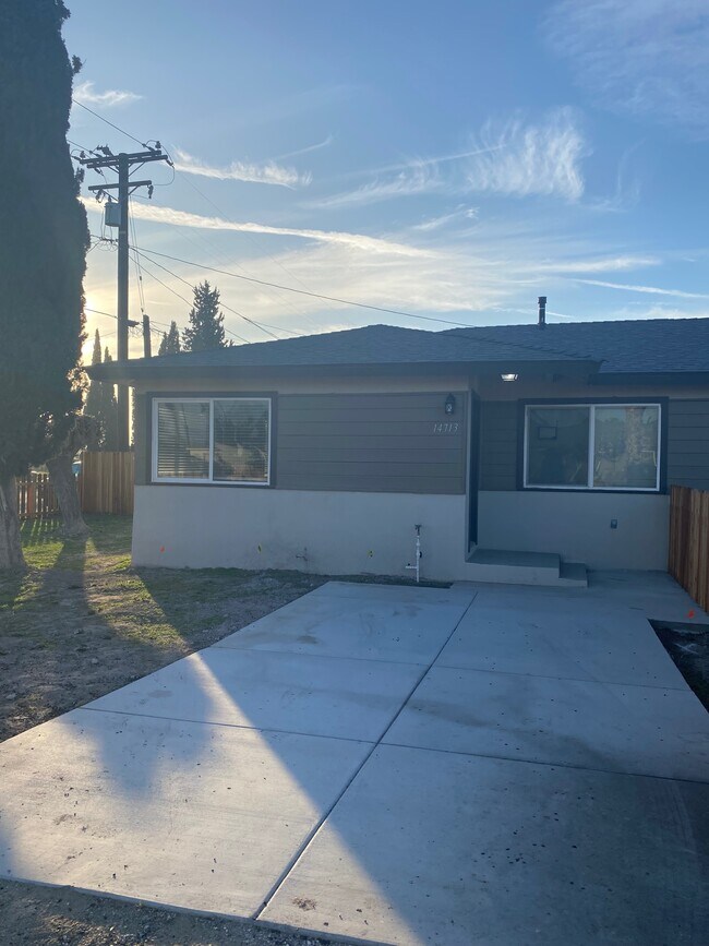 Building Photo - 14713 Walters St