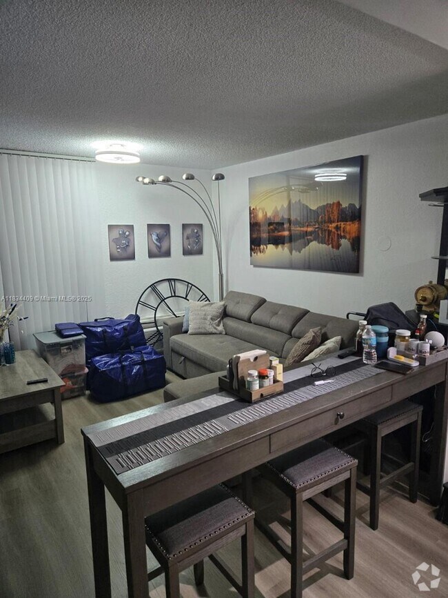 Building Photo - 16450 NW 2nd Ave Unit 310 Rental