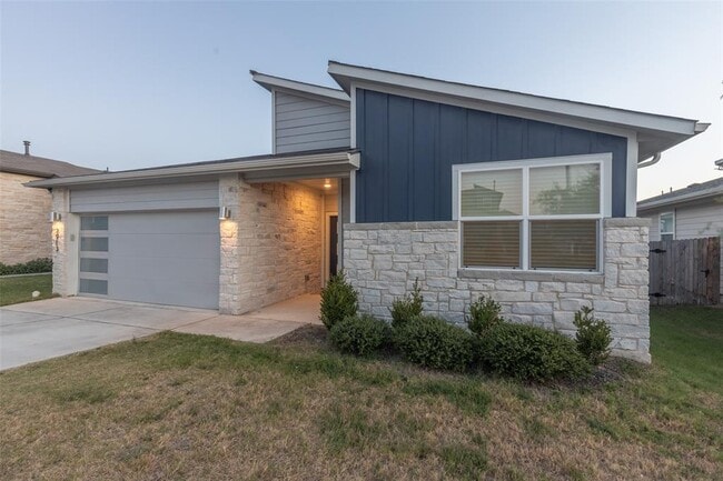 Photo - 2913 Louris Ln