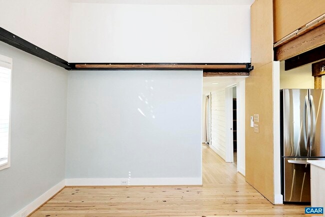 Photo - 223 4th St NW