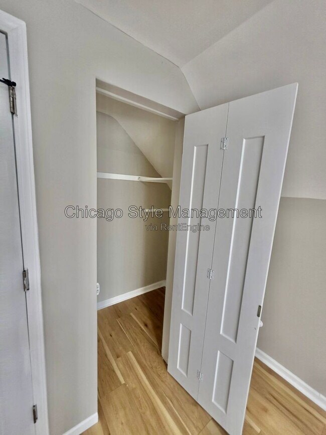 Photo - 14813 Evers St