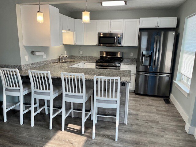 Photo - 1333 W 67th St Unidad 1333 w 67 down