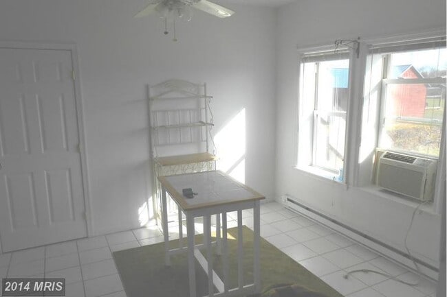 Photo - 9460 Williamsport Pike