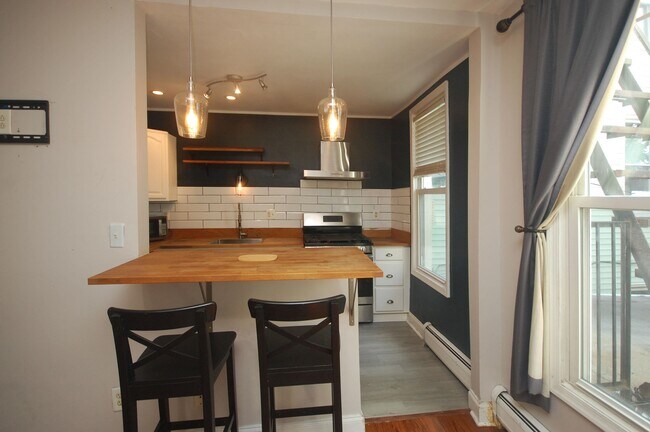 Photo - 109 Bowers St