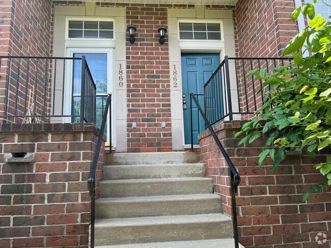 Building Photo - 1862 Lindsay Ln Rental