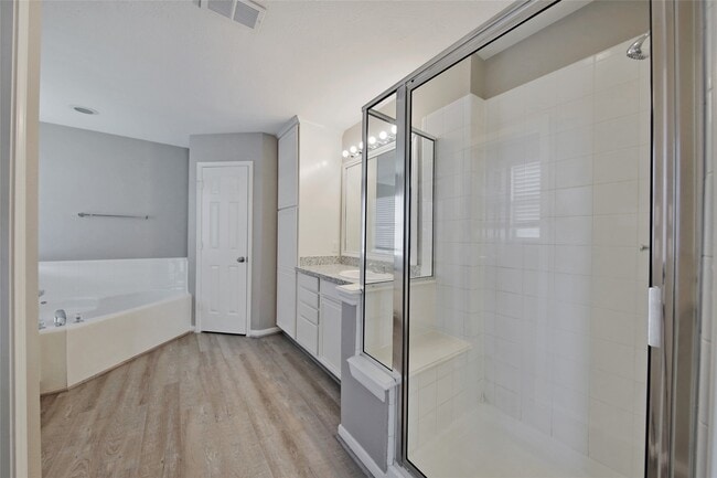 Photo - 2710 Grants Lake Blvd Unit S6