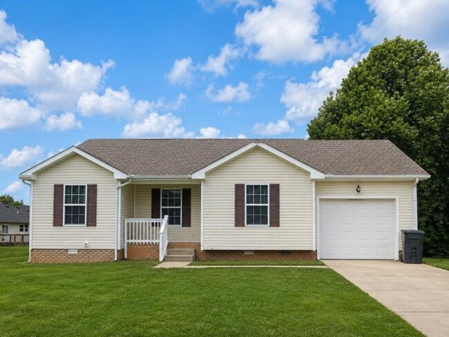 Building Photo - 3 Bed 2 Bath Ranch home located close to post!