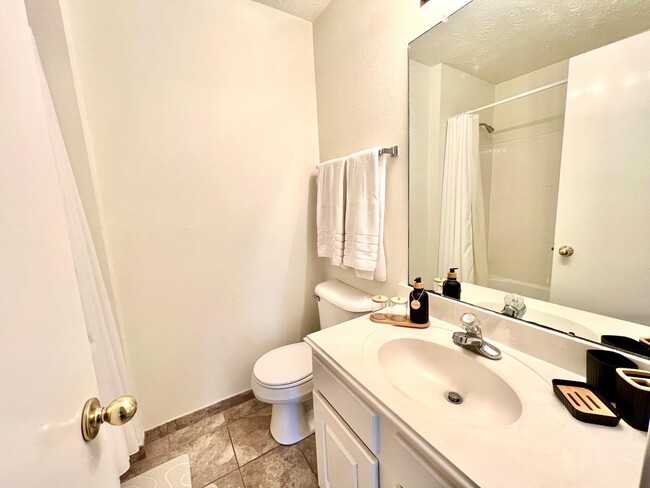 Photo - 8051 Bay Branch Dr