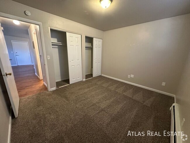 Building Photo - Upgraded 2BR | Prime Location Near Old Col... Unit B1 Rental