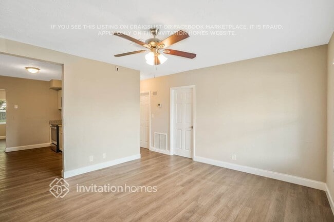 Photo - 117 NW 4th Ave