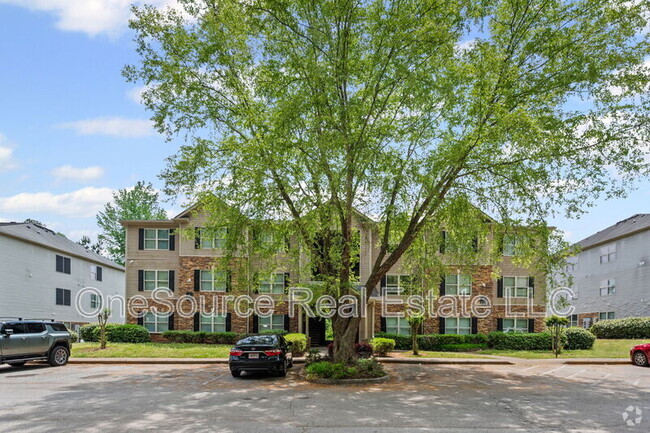 Building Photo - 5304 Fairington Club Dr Rental