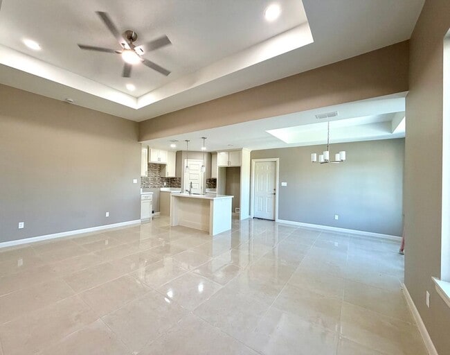 Photo - 3411 Elmira Ave