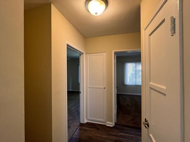 Photo - 132 N Maple St