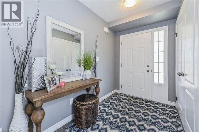 Photo - 557 Landgren Ct