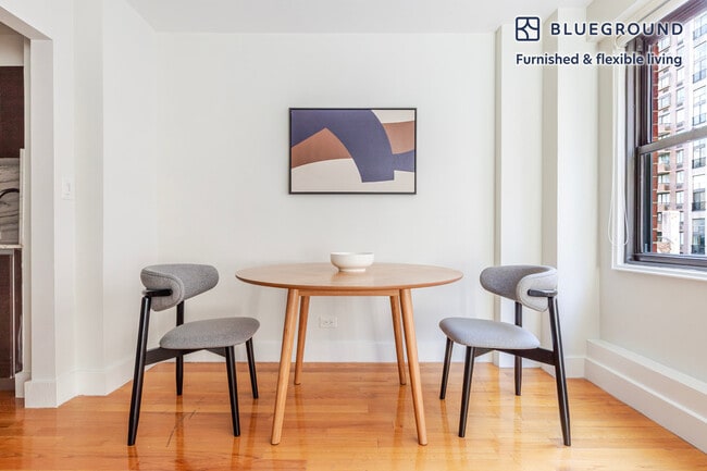 Photo - 141 E 33rd St Unidad FL5-ID2104