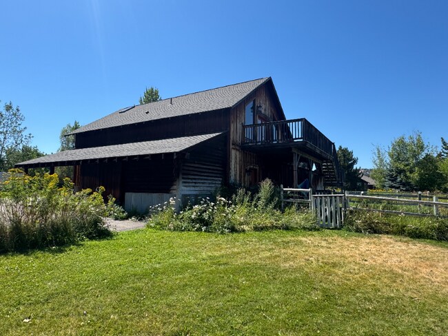 Photo - 4944 Hugo Way Unit A