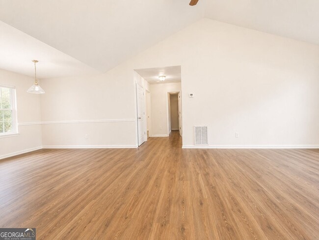 1104 Driftwood Ct
