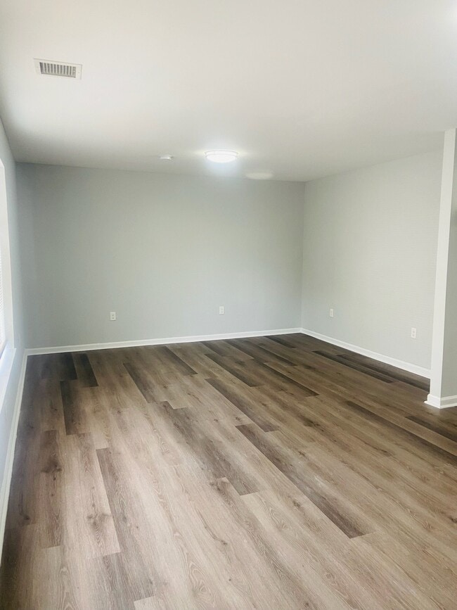 49-51-51 Rosa Parks Blvd Unit 1