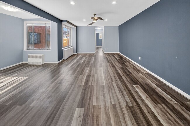 Photo - 5112 MacArthur Blvd NW Unit 209