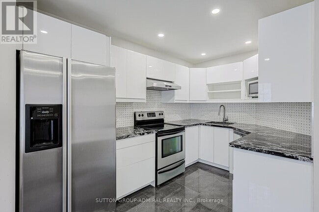 Photo - 151 Townsgate Dr