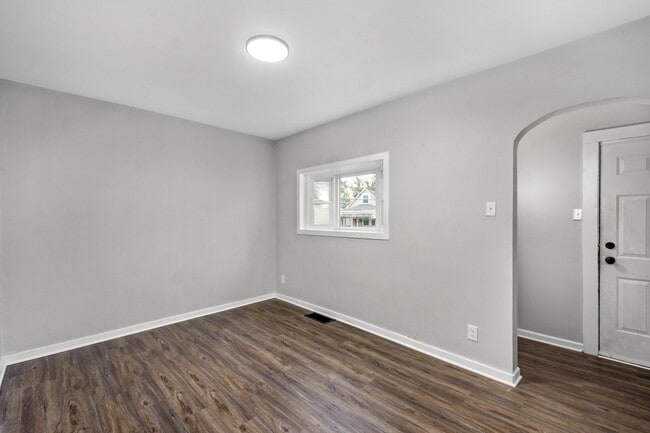 Photo - 361 Vine St