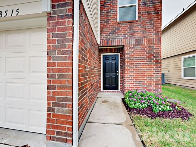 Photo - 8515 Bartletts Harbor Ct