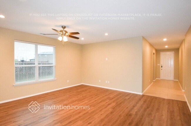 Photo - 2106 Slow Stream Dr