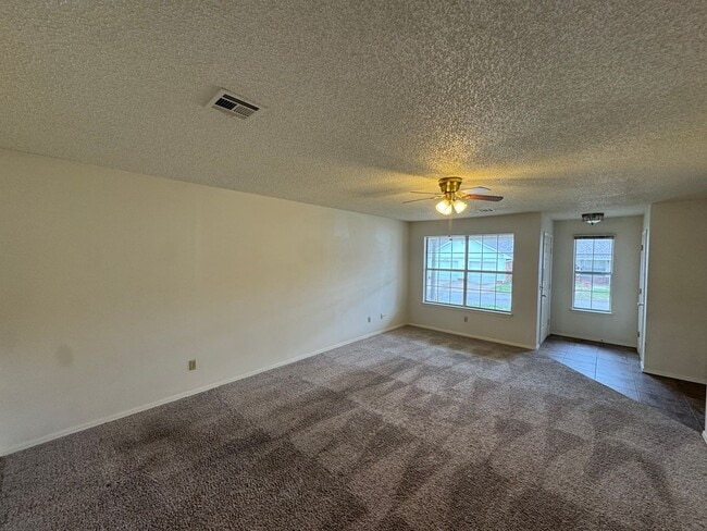 Photo - 312 S 11th Pl