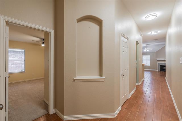Photo - 7801 Quiet Waters Dr