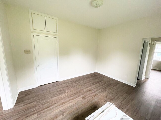 Photo - 1949-1949 8th St