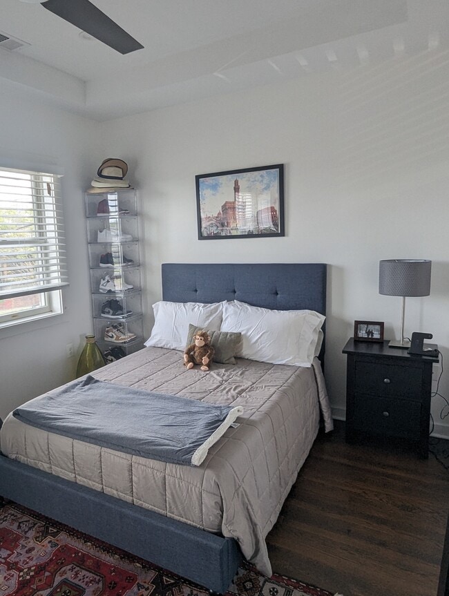 Photo - 5615 2nd St NW