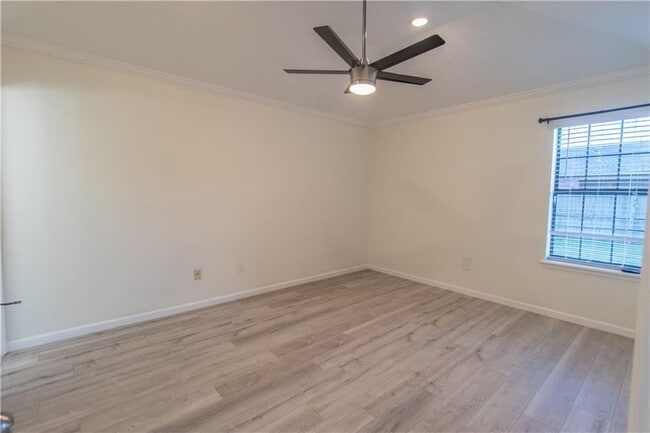 Photo - 1703 Watson Ave