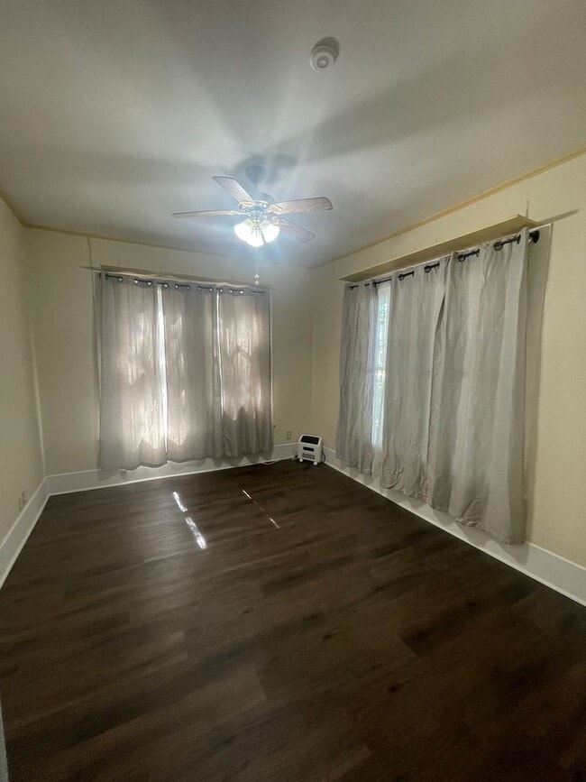 Photo - Charming 3-Bedroom Home with Office Near D...