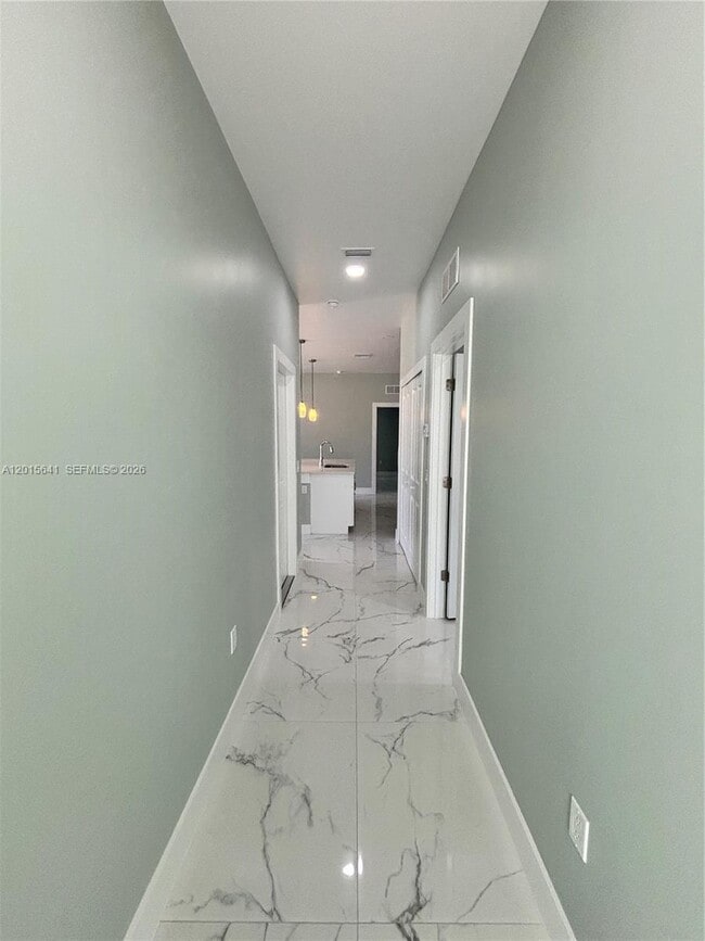 Photo - 1006-1008 W 12th St Unit B