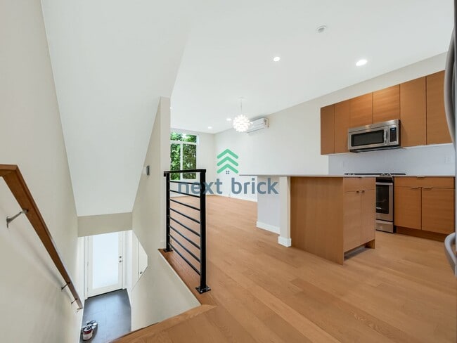 Photo - 3 Bed 2.5 Bath Greenwood Home