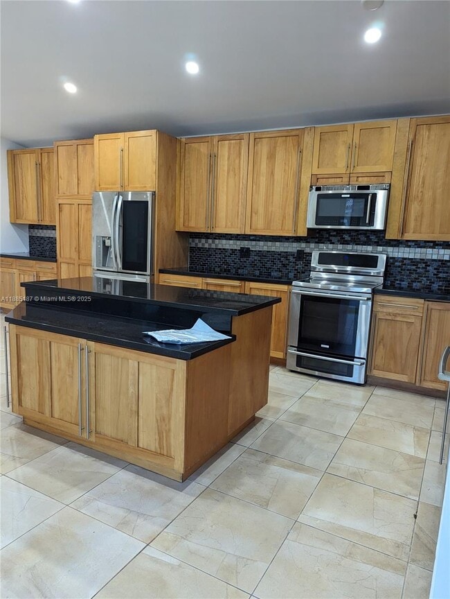 Photo - 11481 SW 145th Ave