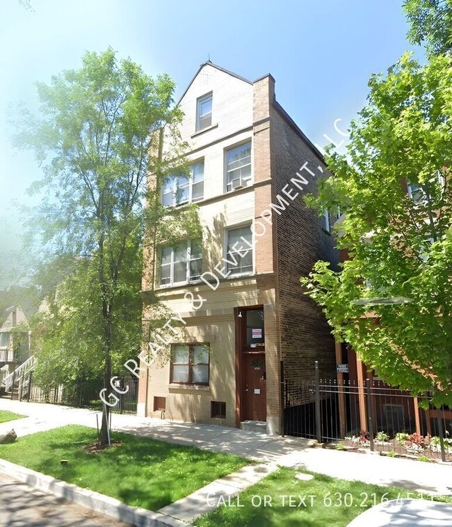 Photo - 3320 S Carpenter St Condo Unit 3R
