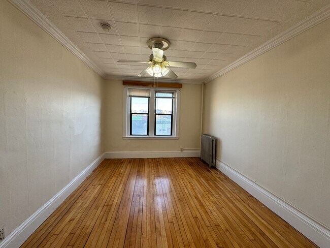 Photo - 439 Cambridge St Unit 5